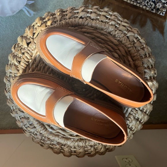 Alohas Trailblazer Loafer - Picture 2 of 4